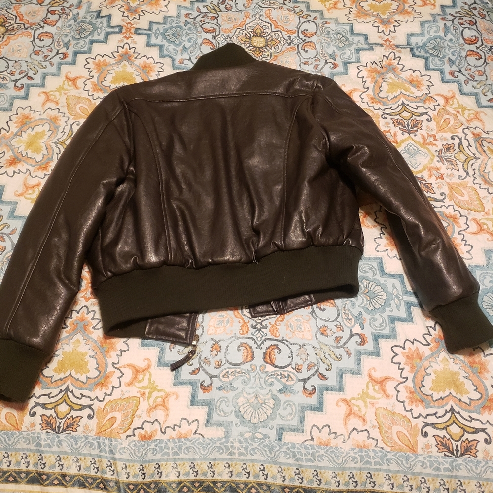 Jacket - Picture 2 of 5